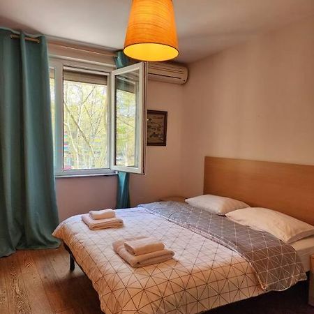 Vintage Flavor Apartment/Home 티라나 외부 사진